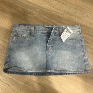 NWT - Brandy Melville John Galt Mini Skirt